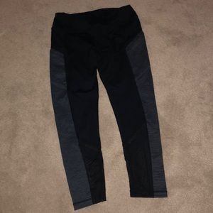 Zella Capri leggings high waisted